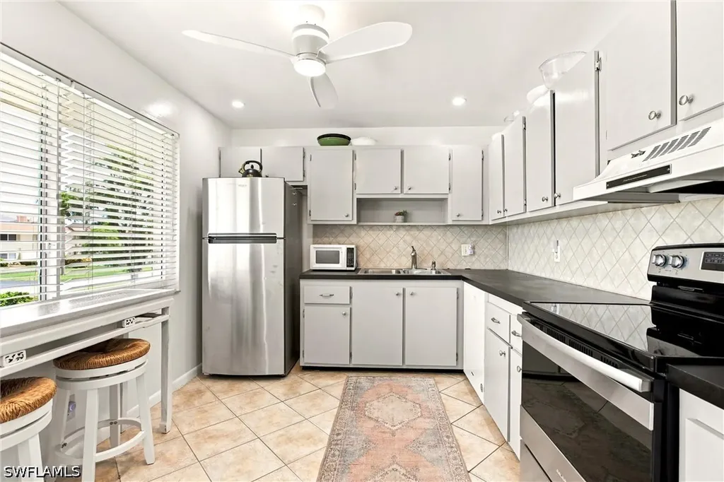 550 Teryl Road Naples FL 34112