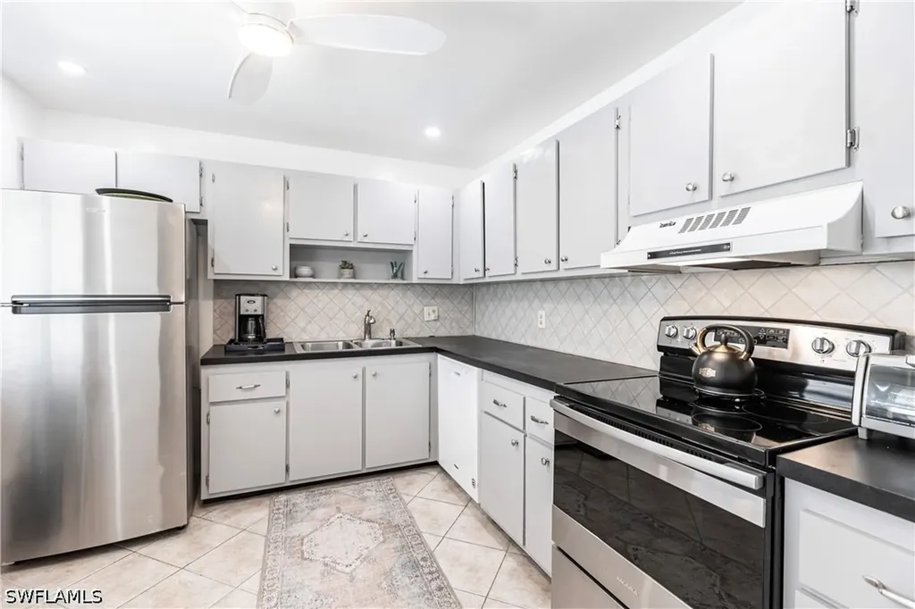 550 Teryl Road Naples FL 34112