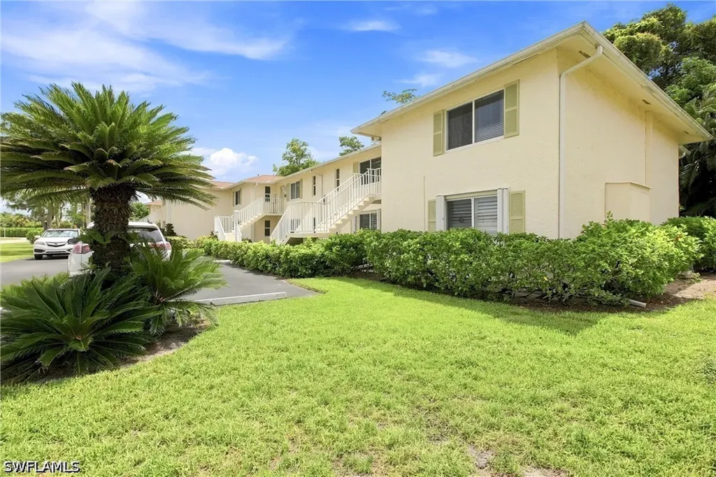 550 Teryl Road Naples FL 34112