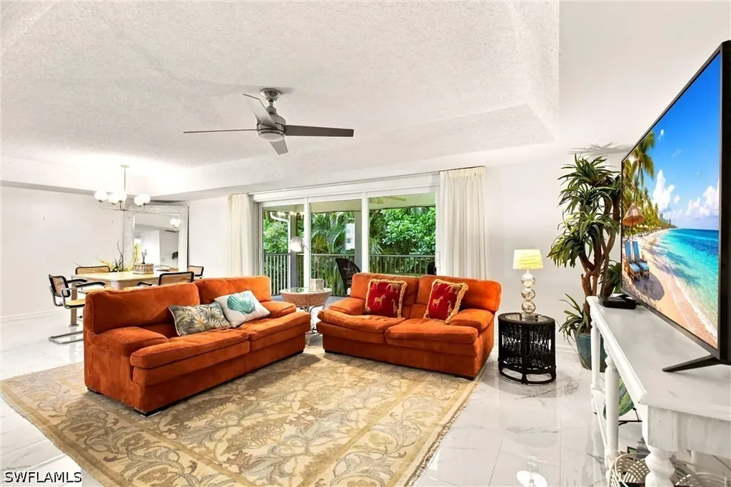 550 Teryl Road Naples FL 34112