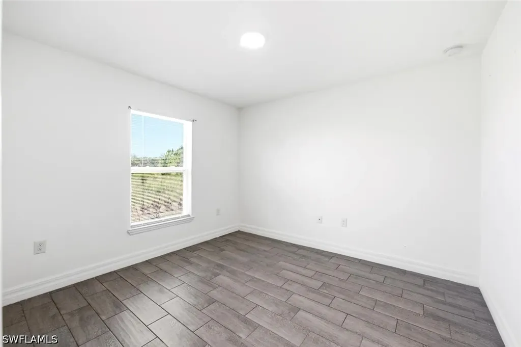 2308/2310 Haviland Avenue S Lehigh Acres FL 33973