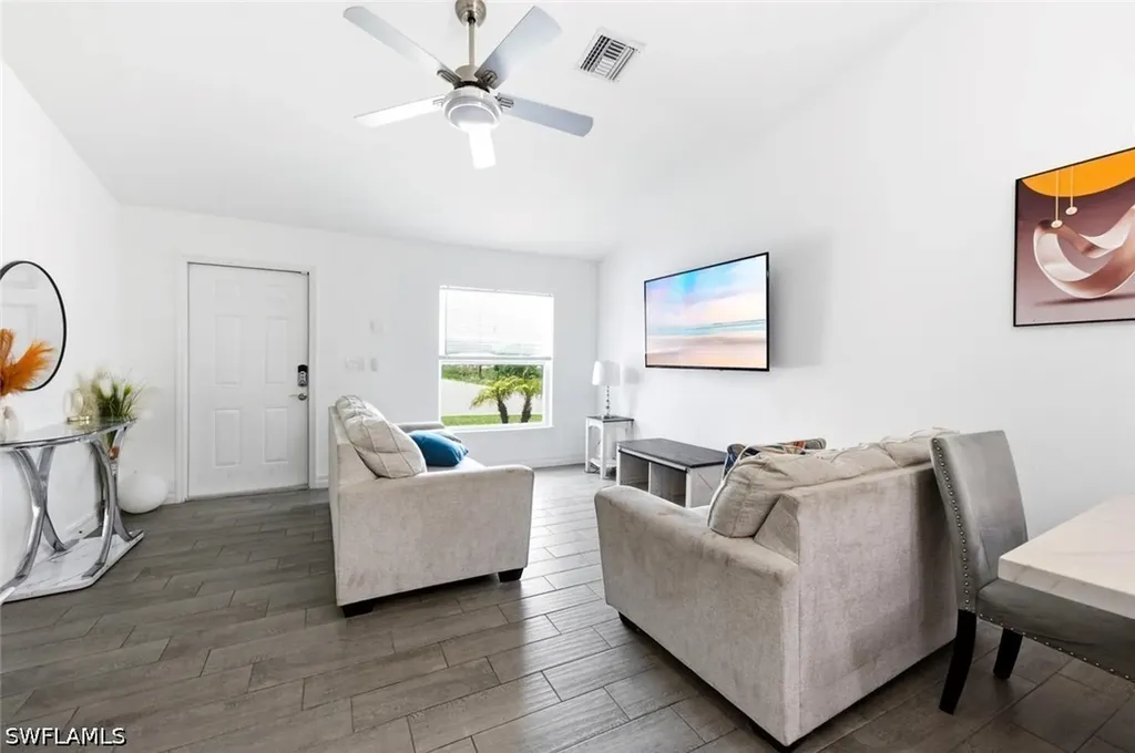 2308/2310 Haviland Avenue S Lehigh Acres FL 33973