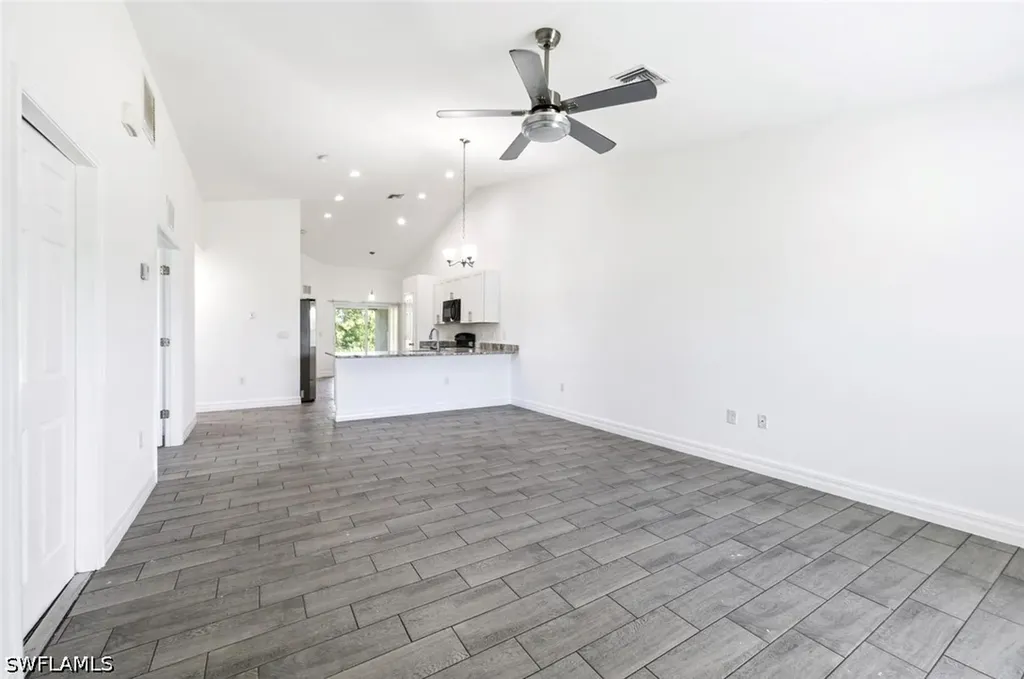 2308/2310 Haviland Avenue S Lehigh Acres FL 33973