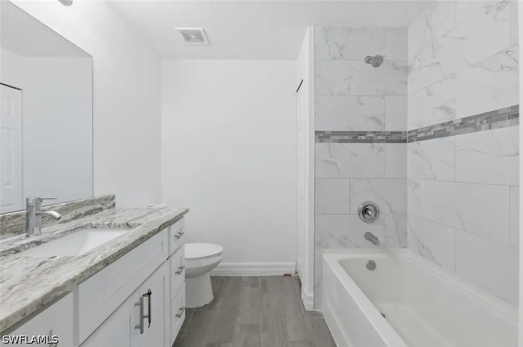 2308/2310 Haviland Avenue S Lehigh Acres FL 33973