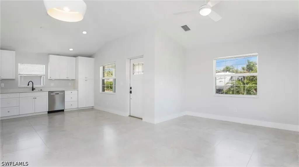27302 Dortch Avenue Bonita Springs FL 34135