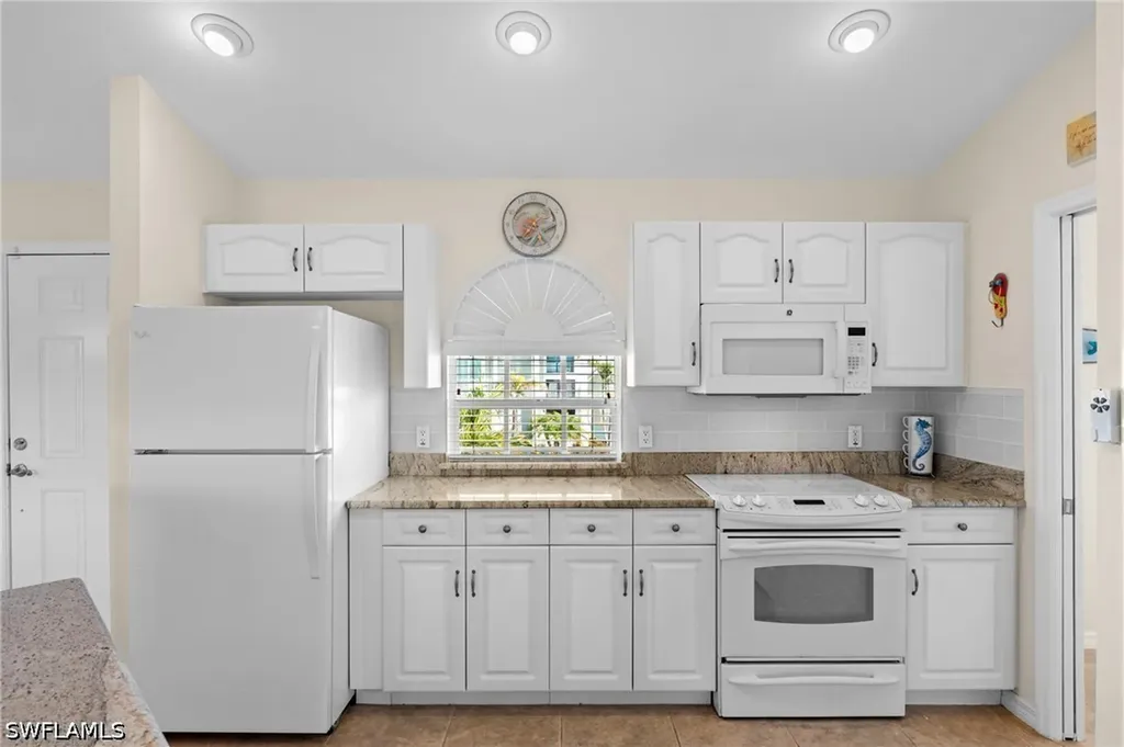 320 Madison Court Fort Myers Beach FL 33931