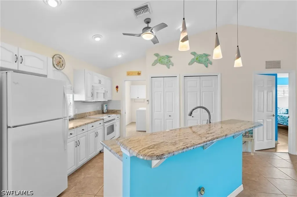 320 Madison Court Fort Myers Beach FL 33931