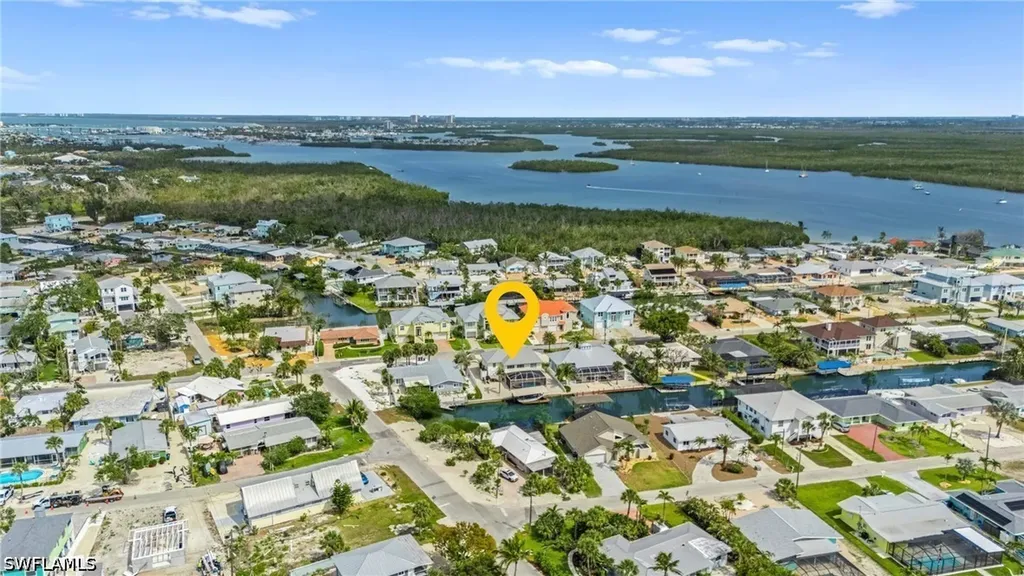 320 Madison Court Fort Myers Beach FL 33931