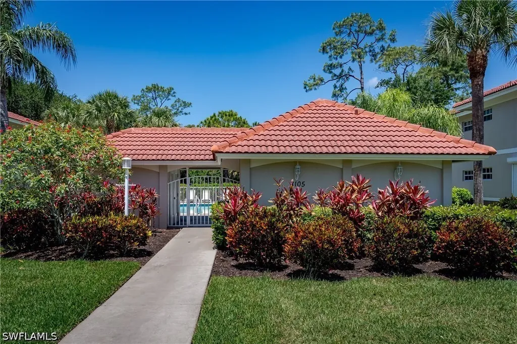 8085 Celeste Drive Naples FL 34113