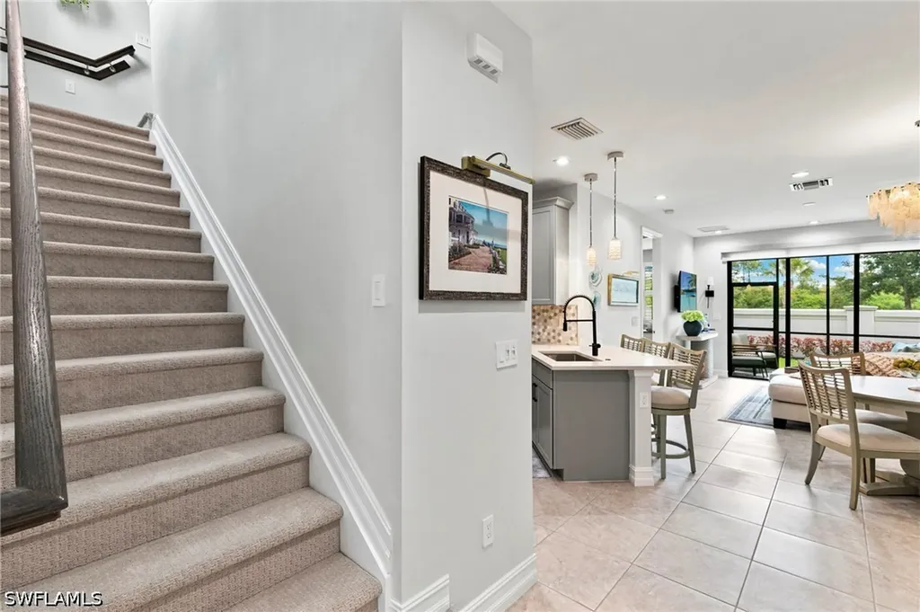 7490 Rockefeller Drive Naples FL 34119