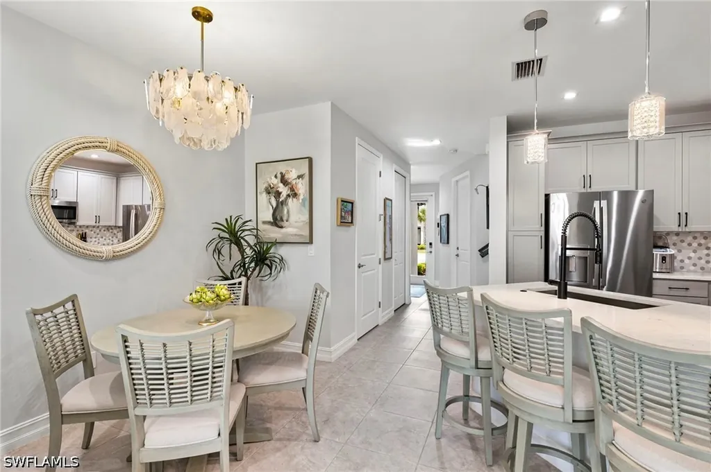 7490 Rockefeller Drive Naples FL 34119