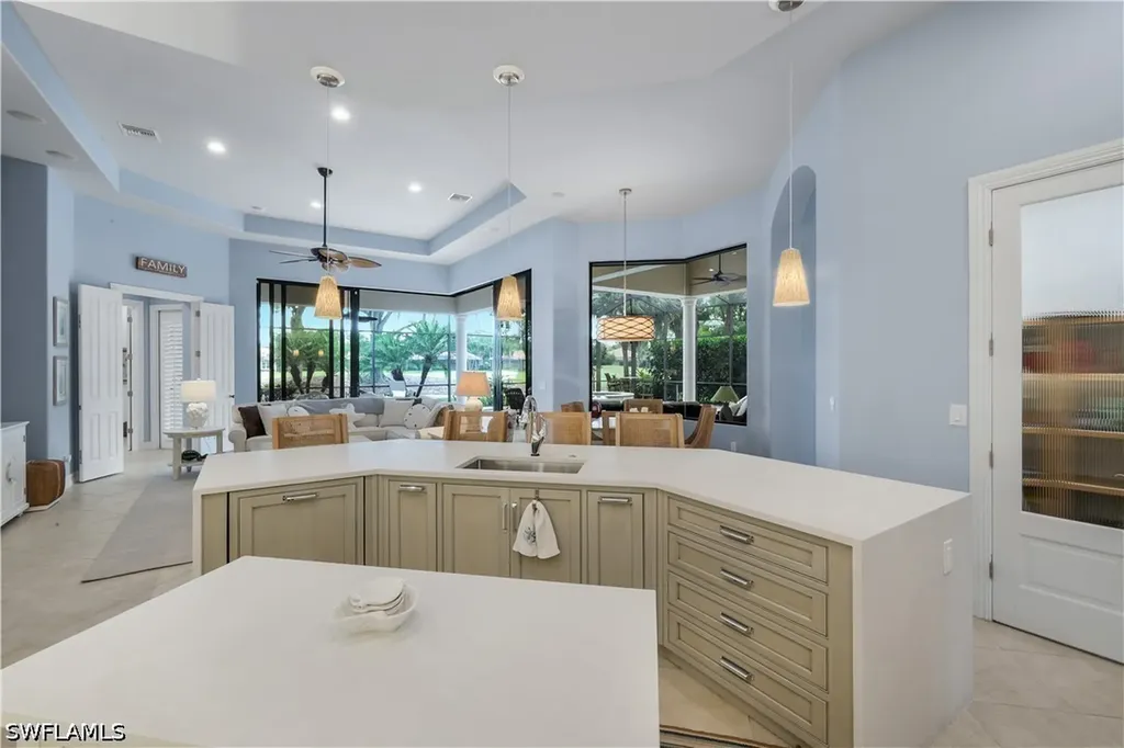 9002 Shenendoah Circle Naples FL 34113