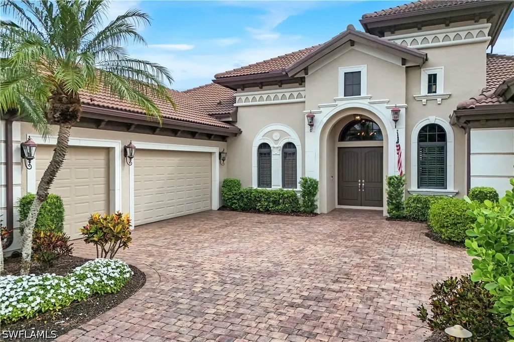 9002 Shenendoah Circle Naples FL 34113