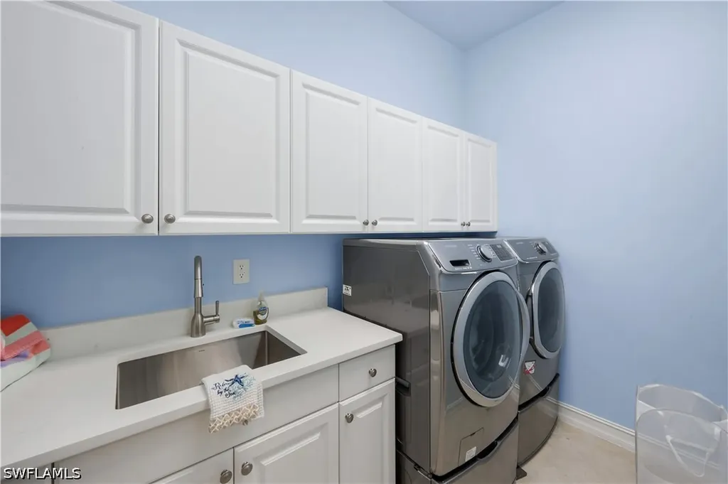 9002 Shenendoah Circle Naples FL 34113