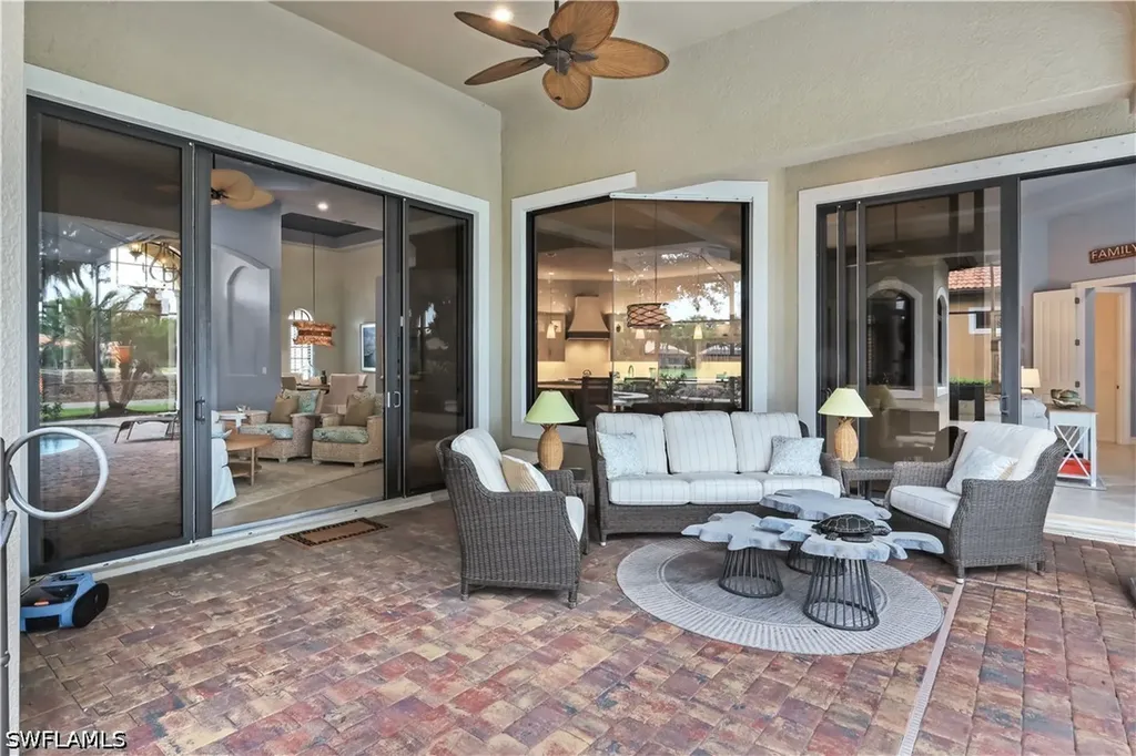 9002 Shenendoah Circle Naples FL 34113