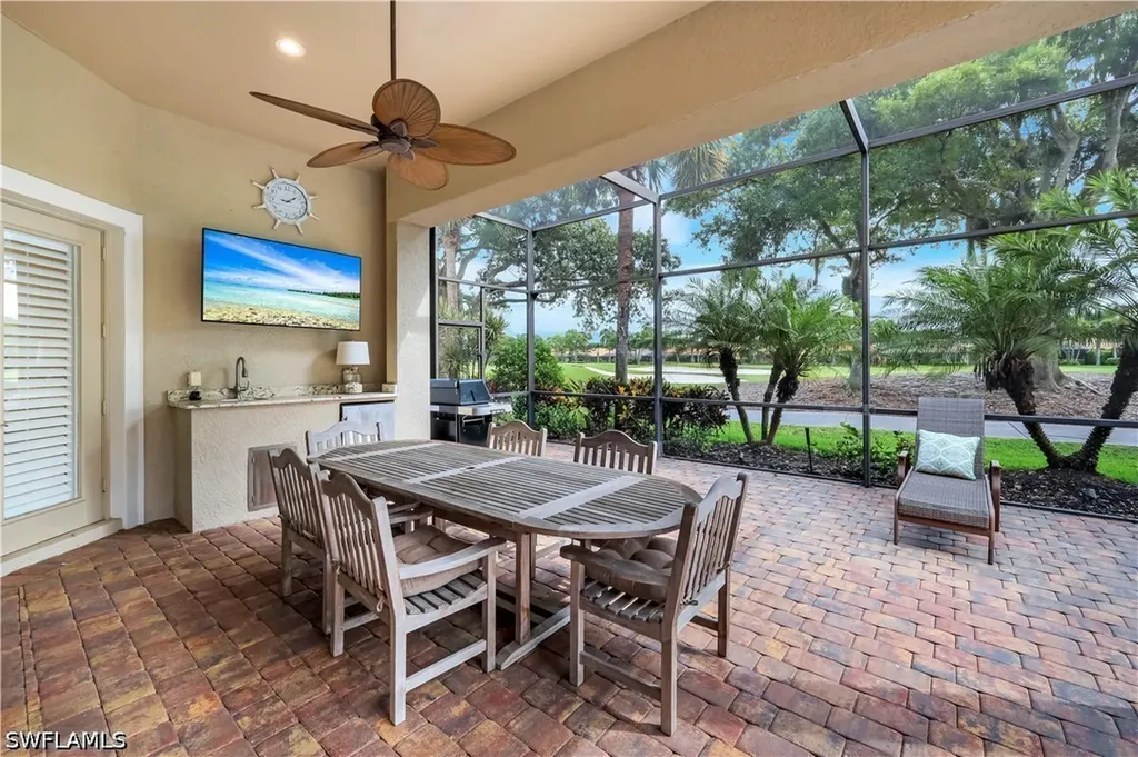 9002 Shenendoah Circle Naples FL 34113