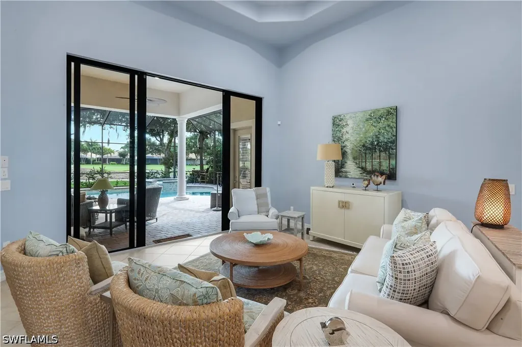 9002 Shenendoah Circle Naples FL 34113