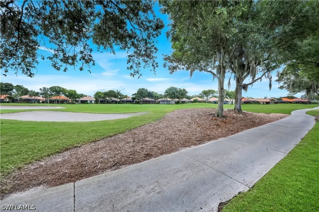9002 Shenendoah Circle Naples FL 34113