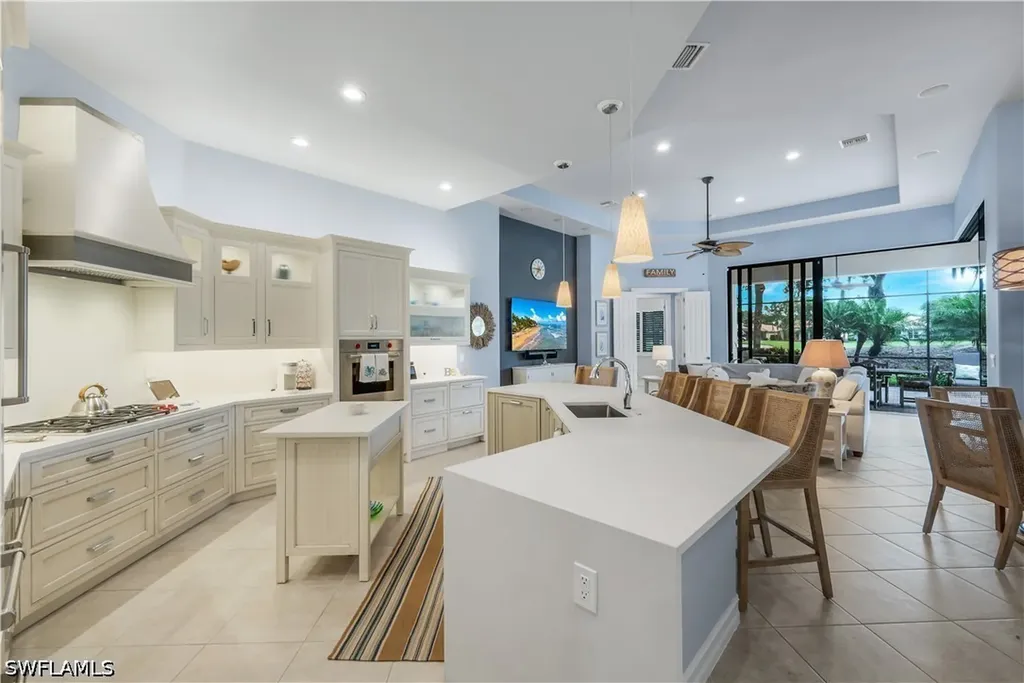 9002 Shenendoah Circle Naples FL 34113