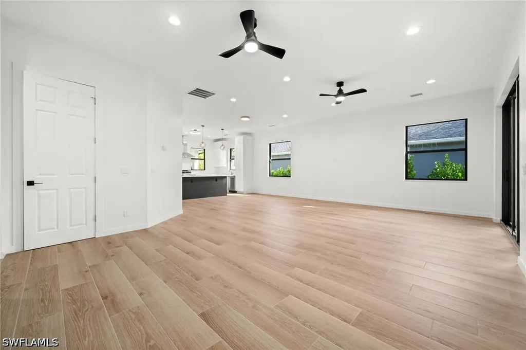 1916 Jefferson Avenue Fort Myers FL 33901