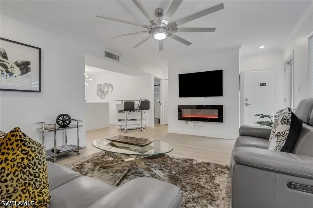 788 Park Shore Drive Naples FL 34103