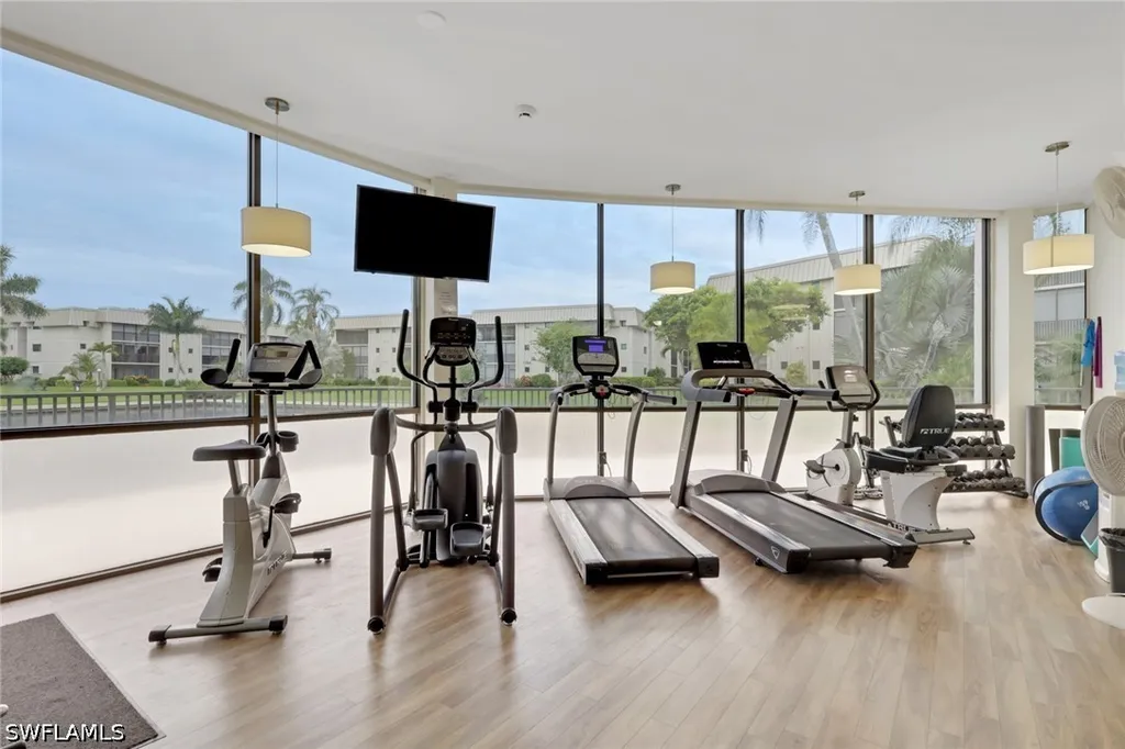 788 Park Shore Drive Naples FL 34103