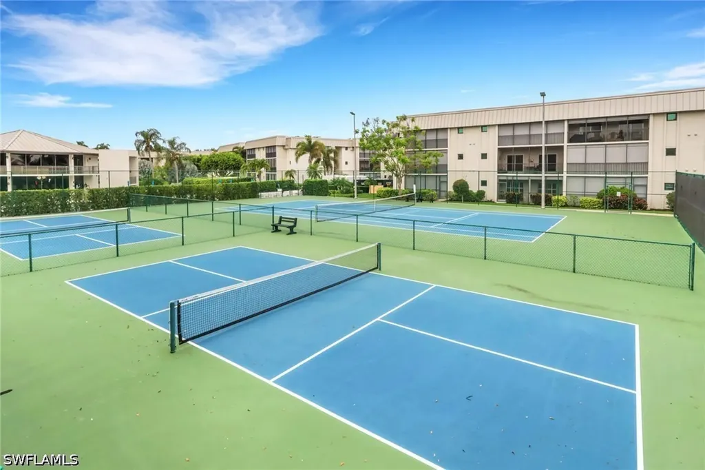 788 Park Shore Drive Naples FL 34103