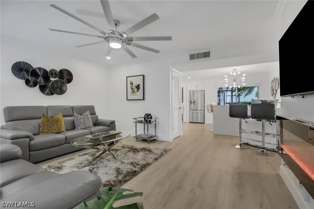 788 Park Shore Drive Naples FL 34103