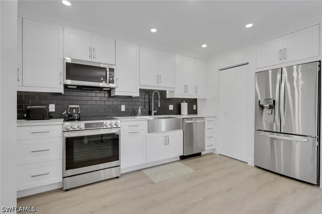 788 Park Shore Drive Naples FL 34103