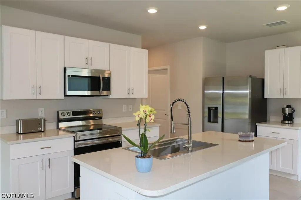 8804 Swell Brooks Court North Fort Myers FL 33917