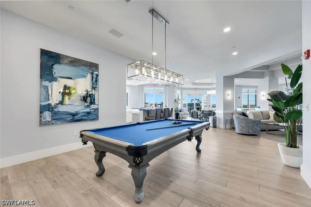891 10th Street S Naples FL 34102