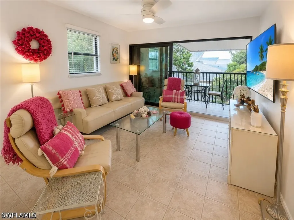 600 Neapolitan Way Naples FL 34103