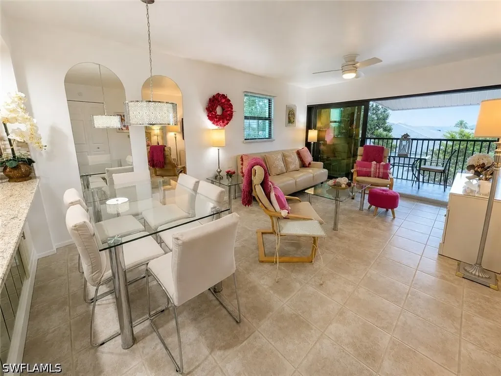 600 Neapolitan Way Naples FL 34103
