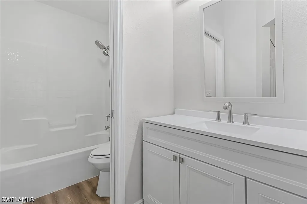 2921 2nd Avenue SE Naples FL 34117
