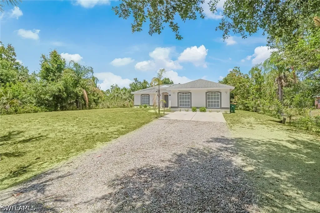 2921 2nd Avenue SE Naples FL 34117