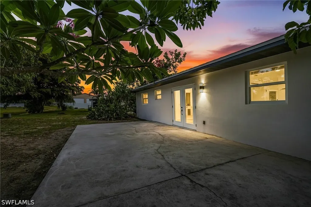 212 Jayview Avenue Lehigh Acres FL 33936