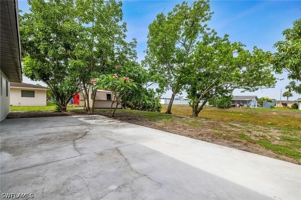 212 Jayview Avenue Lehigh Acres FL 33936