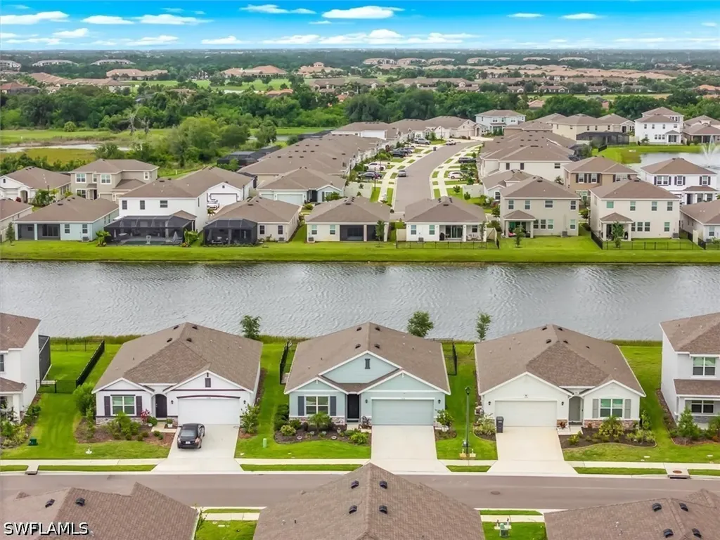 17914 Canopy Place Bradenton FL 34211