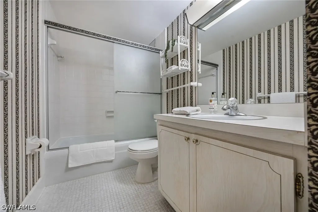 2150 Gulf Shore Boulevard N Naples FL 34102