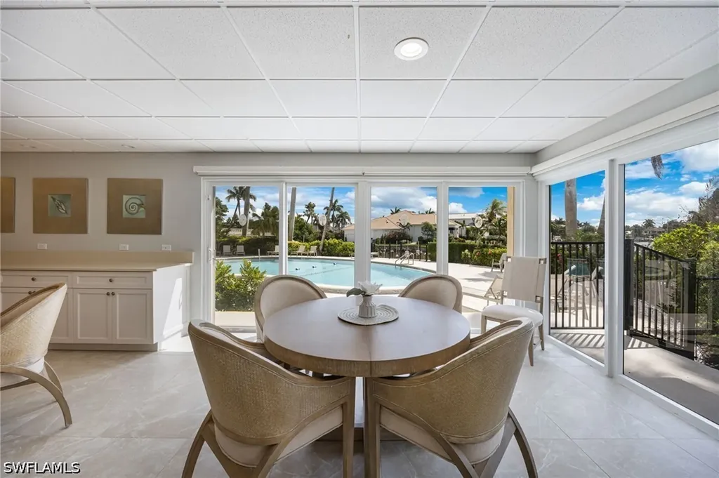 2150 Gulf Shore Boulevard N Naples FL 34102
