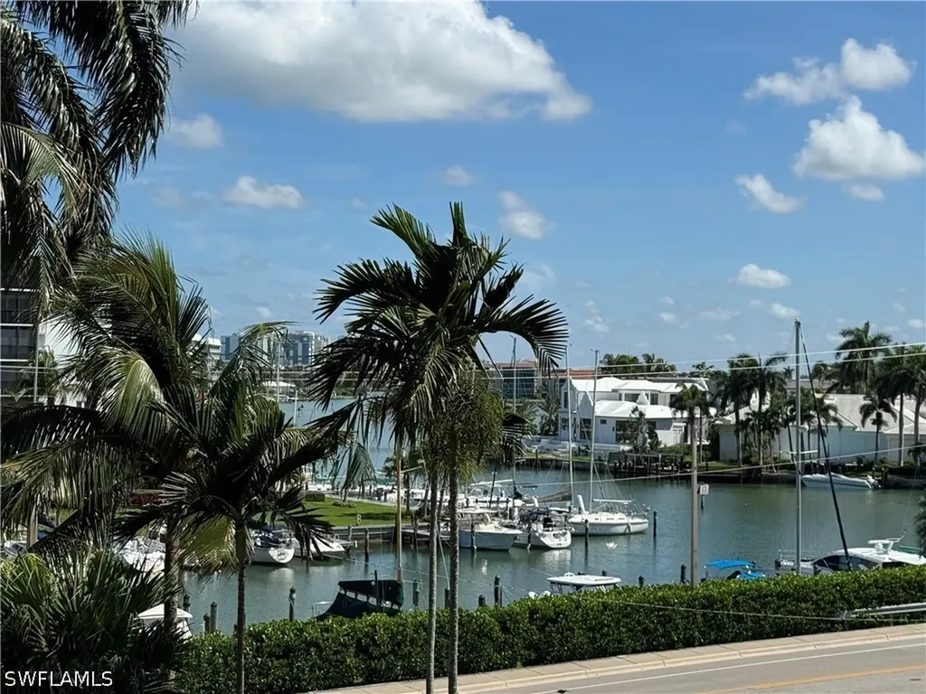 2150 Gulf Shore Boulevard N Naples FL 34102