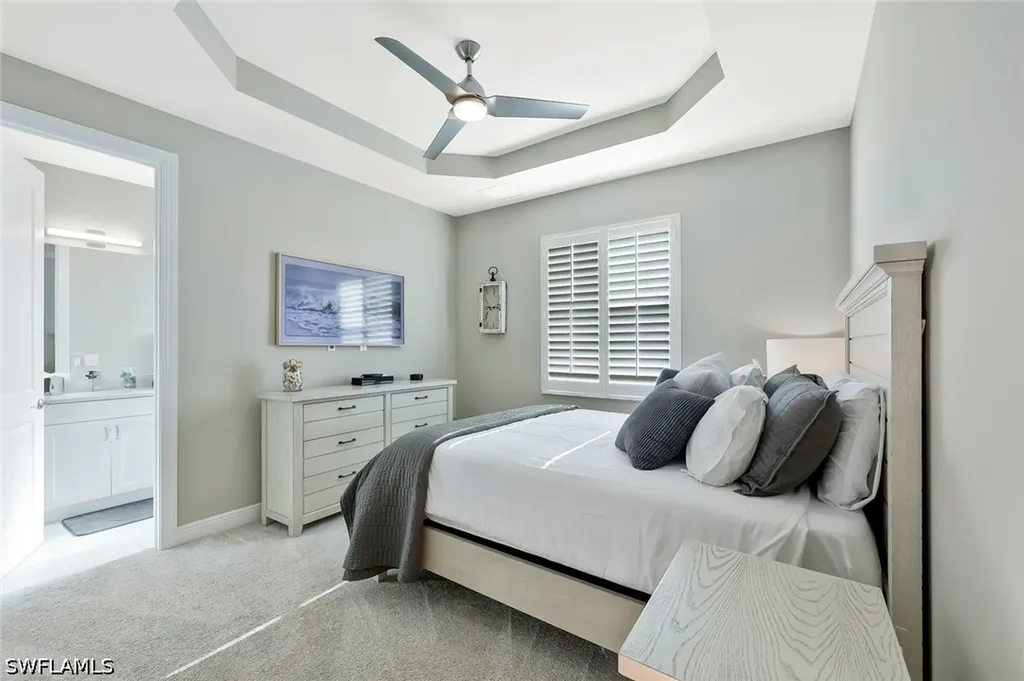 715 102nd Avenue N Naples FL 34108