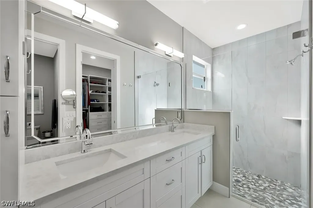 715 102nd Avenue N Naples FL 34108