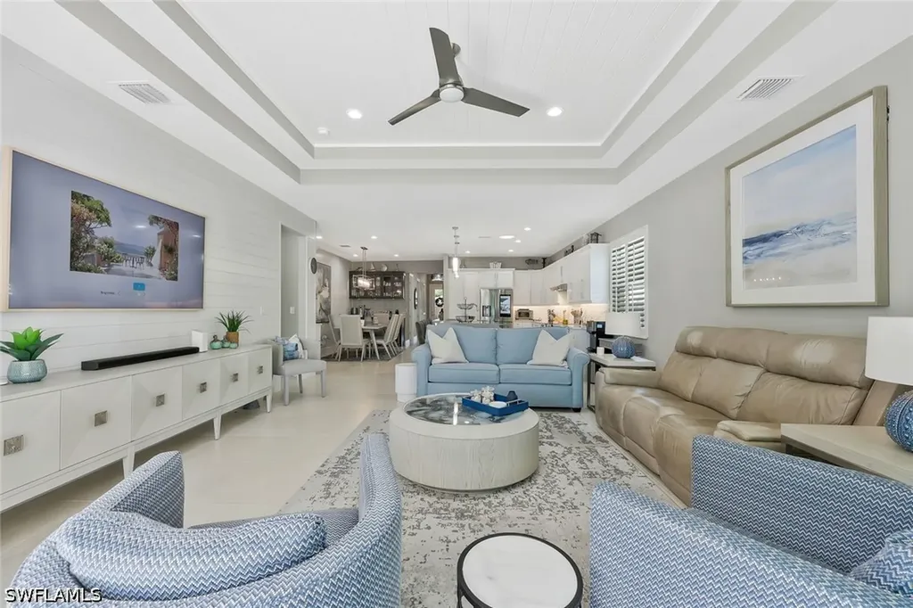 715 102nd Avenue N Naples FL 34108