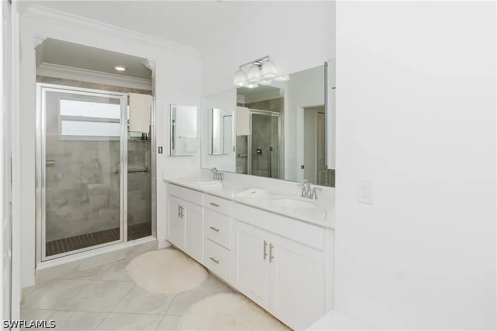 6082 National Boulevard Ave Maria FL 34142