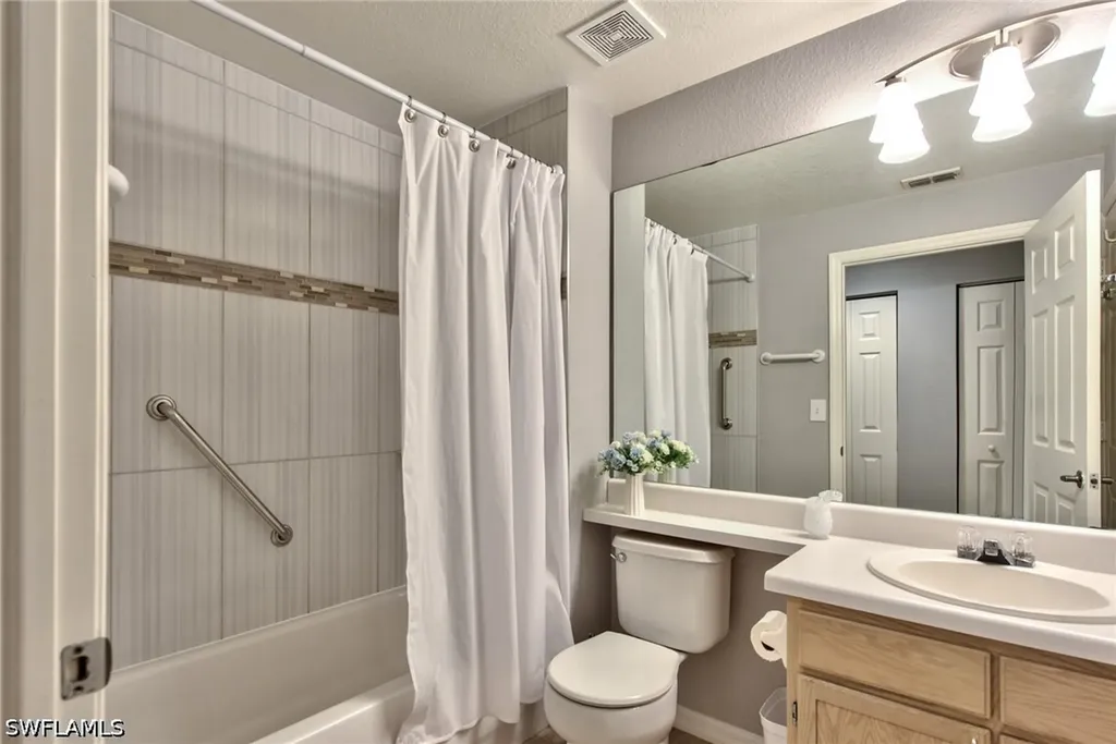4610 Saint Croix Lane Naples FL 34109