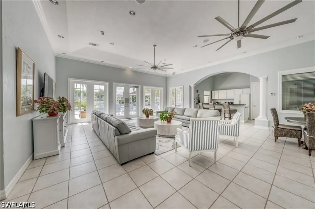 4610 Saint Croix Lane Naples FL 34109