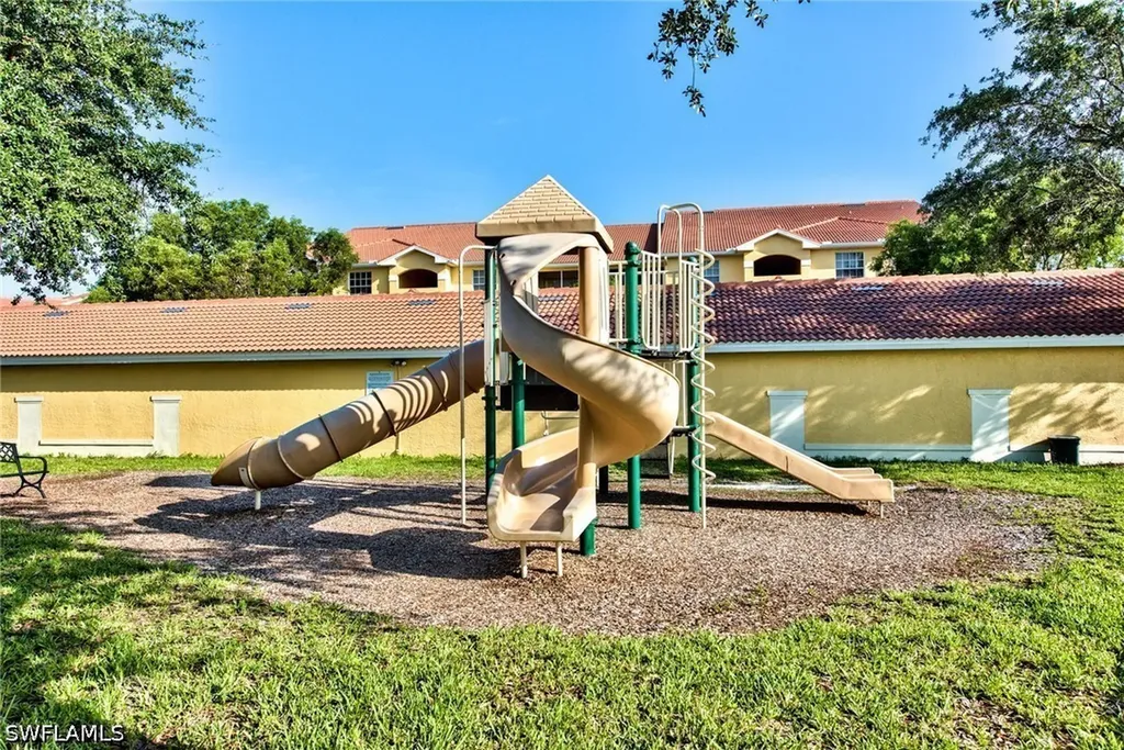 4610 Saint Croix Lane Naples FL 34109