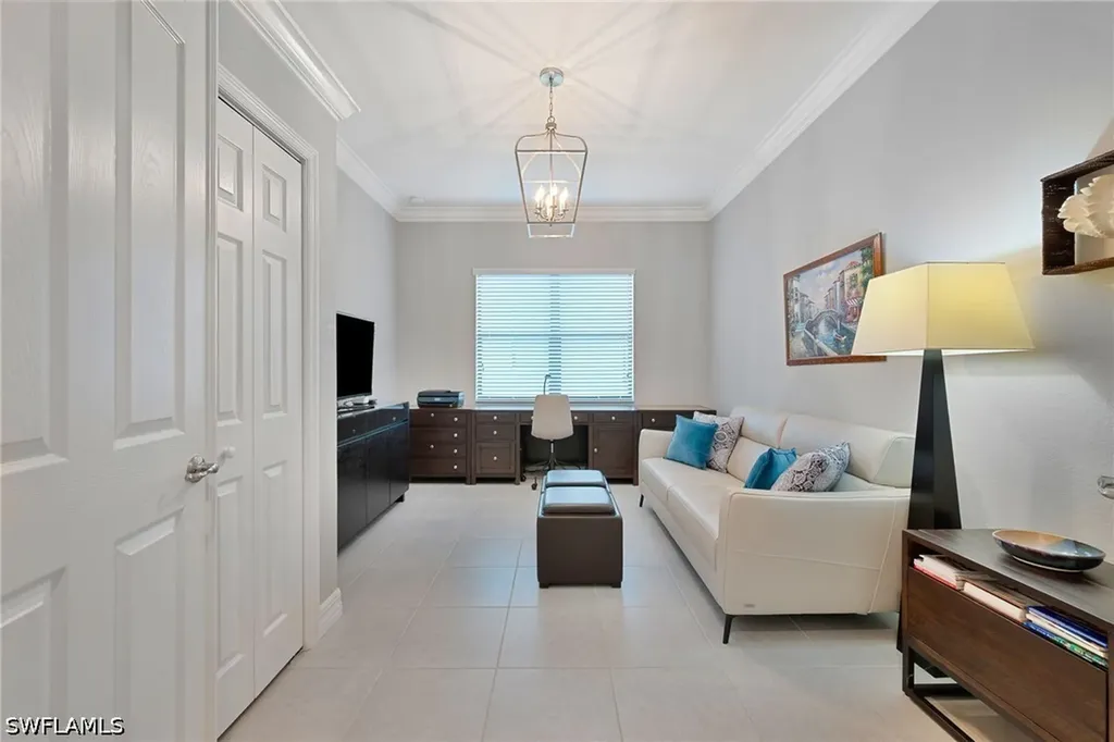 13322 Silktail Drive Naples FL 34109