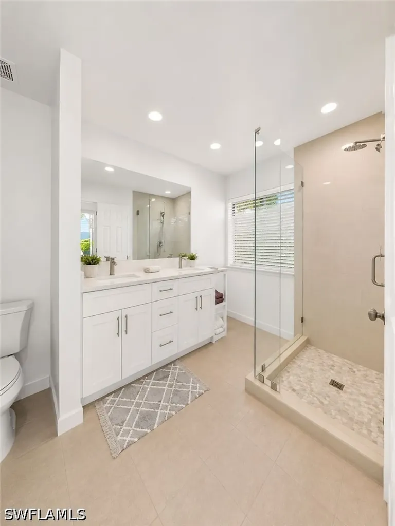 1895 Courtyard Way Naples FL 34112